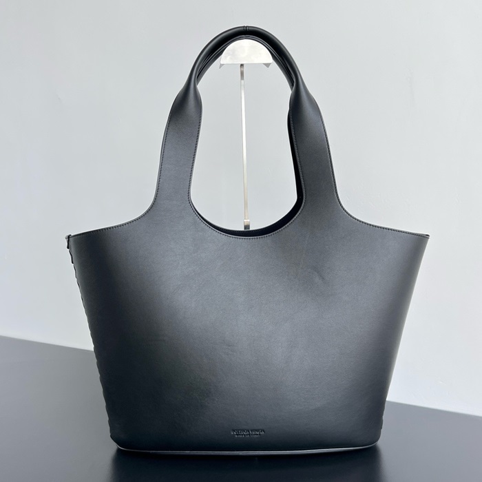 Bottega Veneta 보테가베네타 남성 미디움 크릭 토트백