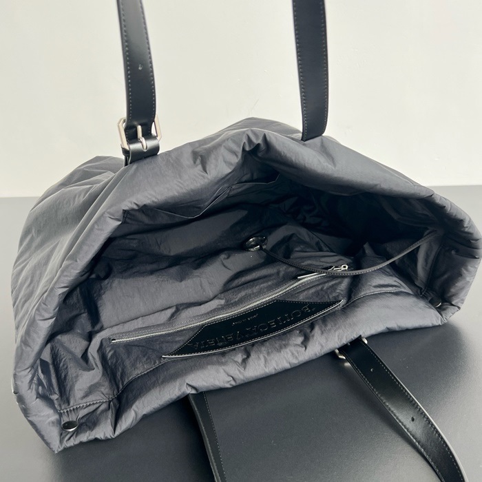 Bottega veneta  보테가베네타 남성 나일론 쇼퍼 백