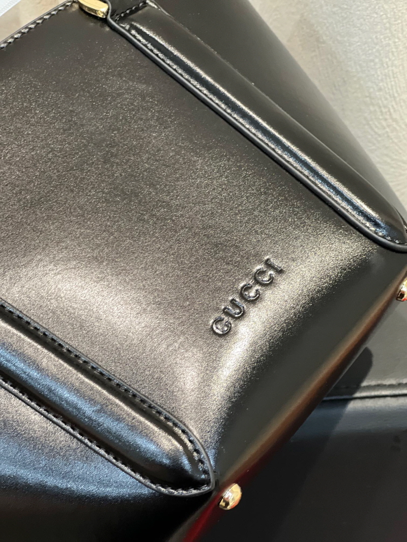 GUCCI 구찌 뱀부 탑 핸들 스몰 토트백