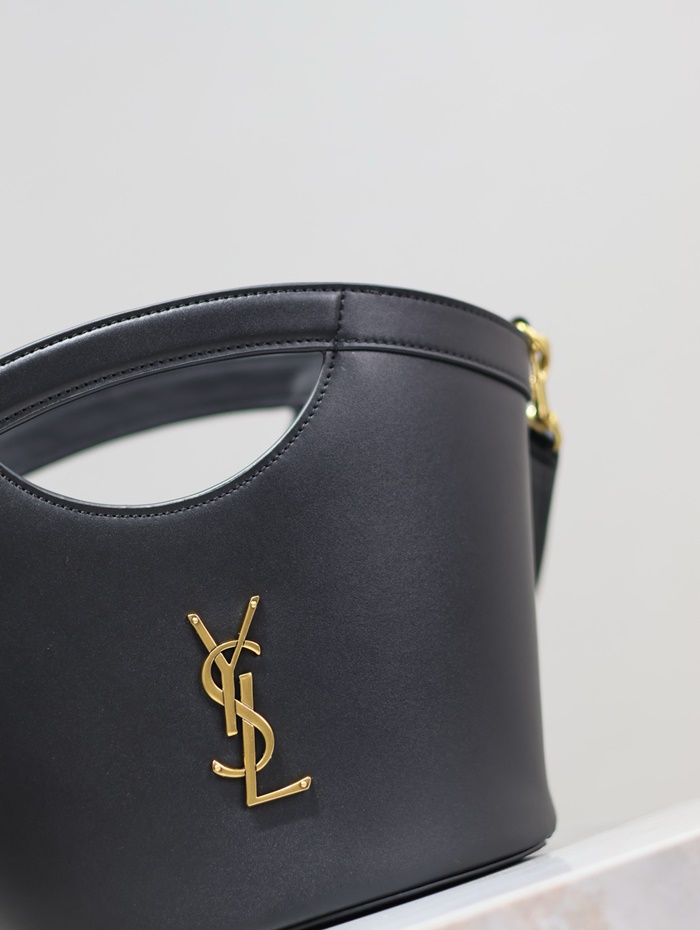 Saint Laurent  입생로랑 여성 카산드라 토트
