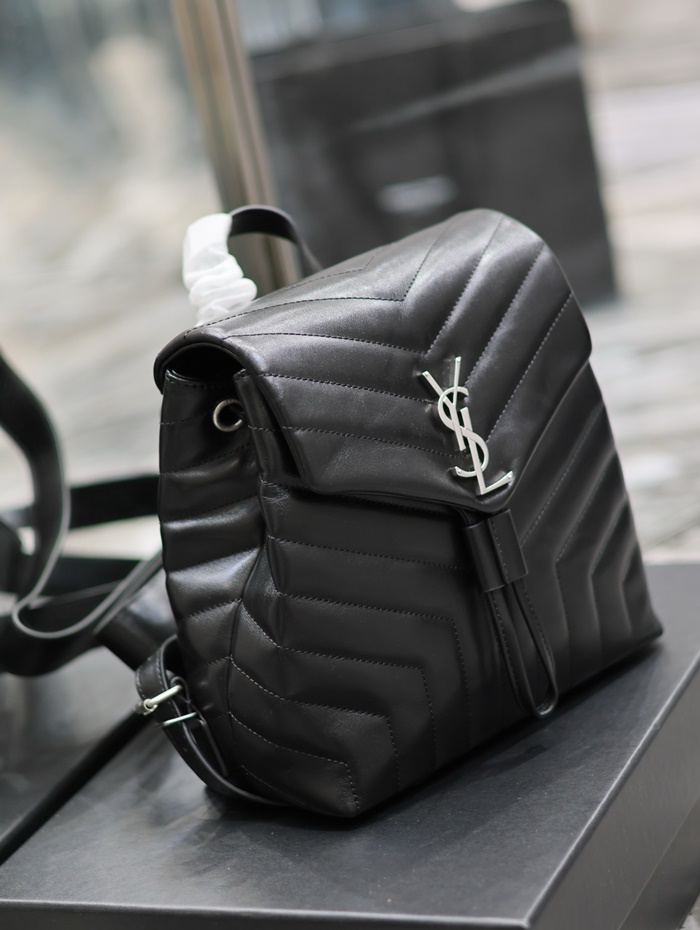 Saint Laurent  입생로랑 여성 루루 백팩