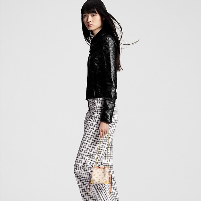 Louis vuitton  루이비통 여성 노에 퍼스 LV 참