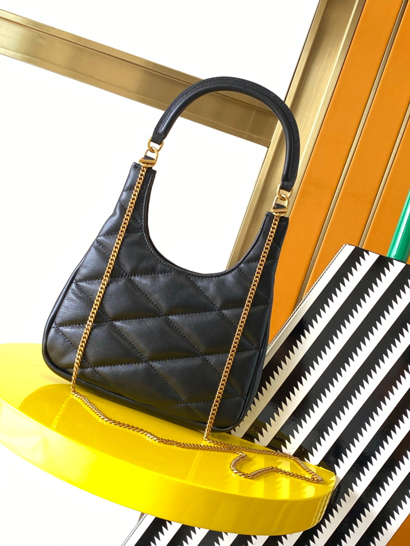 SAINT LAURENT 입생로랑 램스킨 소재의 SADE 호보 백