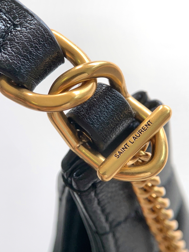 SAINT LAURENT 입생로랑 램스킨 소재의 SADE 호보 백