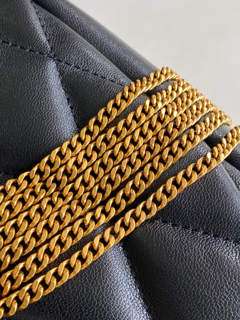 SAINT LAURENT 입생로랑 램스킨 소재의 SADE 호보 백