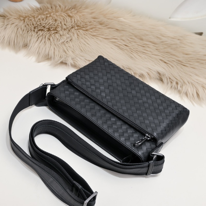 BOTTEGA VENETA 보테가베네타 인트레치아토 투포켓 크로스백