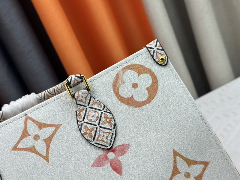 LOUIS VUITTON  루이비통 온더고 MM