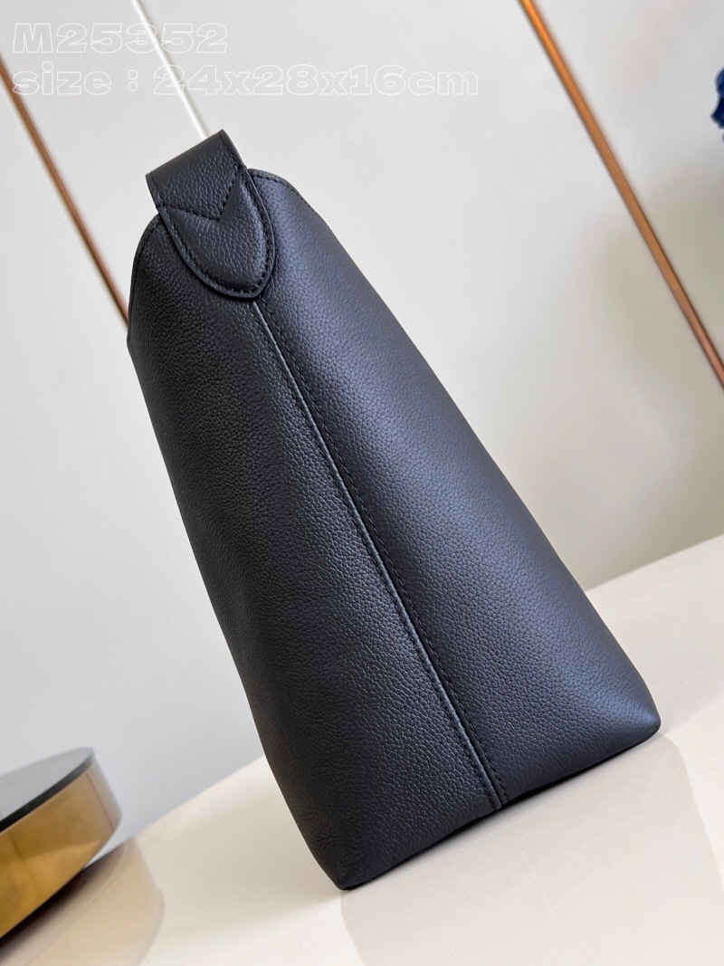 LOUIS VUITTON 루이비통 로우 키 호보 PM
