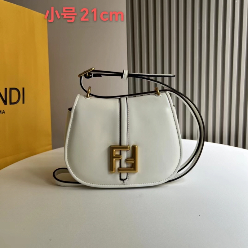 FENDI 펜디 커’몬 미니 가죽백 블랙