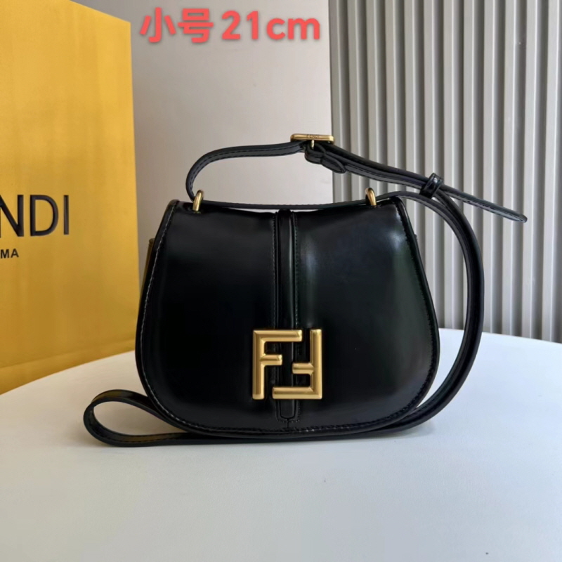 FENDI 펜디 커’몬 미니 가죽백 블랙