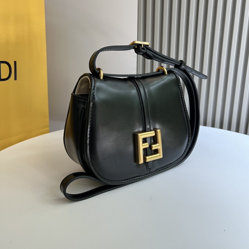 FENDI 펜디 커’몬 미니 가죽백 블랙