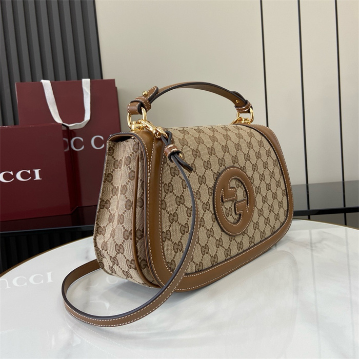 GUCCI 구찌 블론디 블론디 미디엄 핸들백 ‎815716 2024/신상