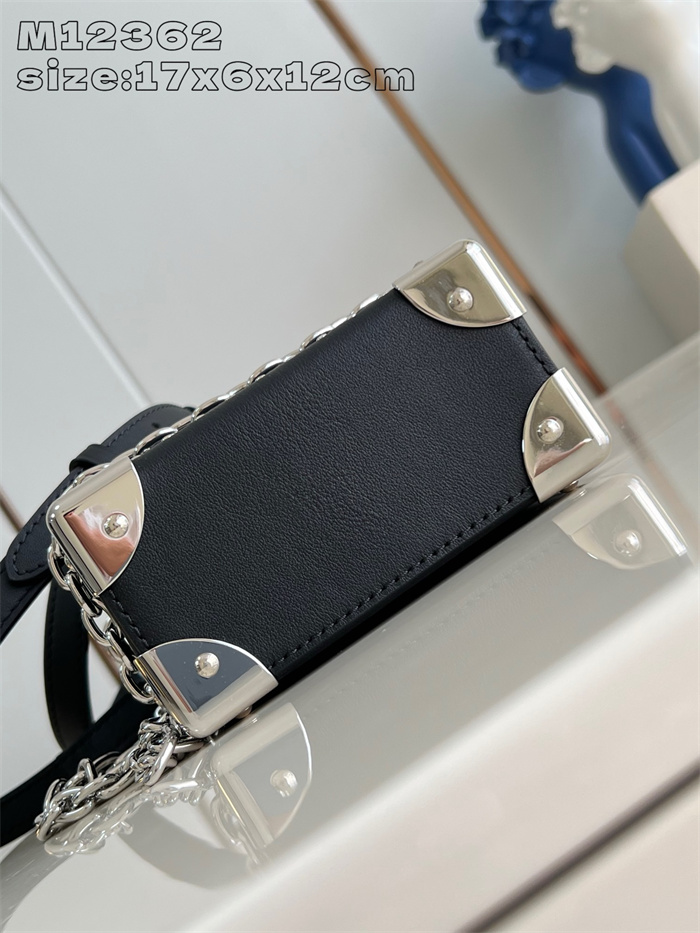 LOUIS VUITTON 루이비통 카메라 박스 숄더백 M12362 2024/신상