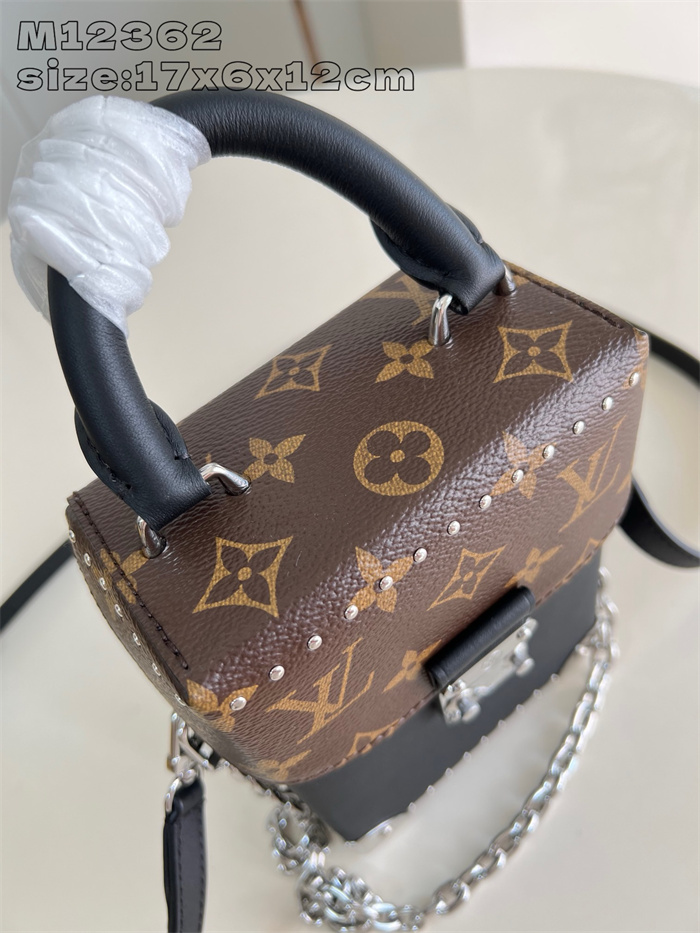 LOUIS VUITTON 루이비통 카메라 박스 숄더백 M12362 2024/신상