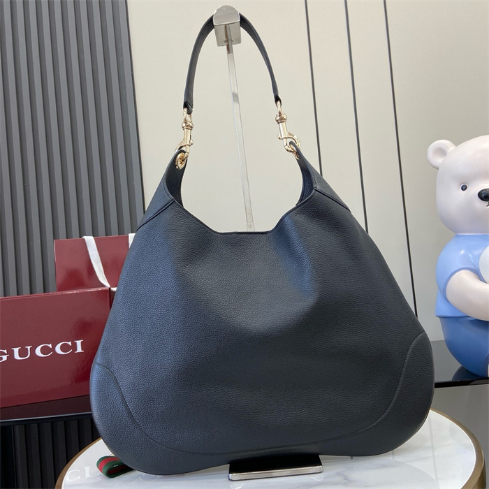 GUCCI 구찌 보디 미디엄 숄더백 820169 2024/신상 2color