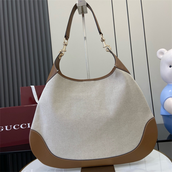 GUCCI 구찌 보디 미디엄 숄더백 820169 2024/신상 2color