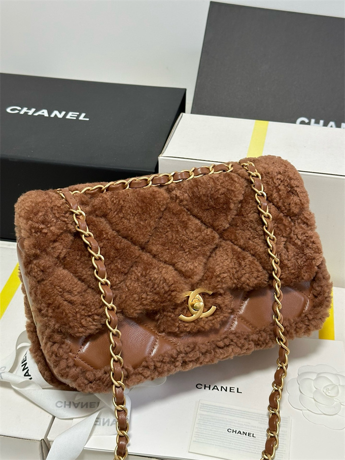 CHANEL 샤넬 시어링 스몰&라지 플랩백 AS5149 2024/신상