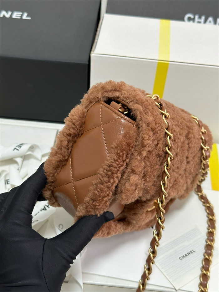 CHANEL 샤넬 시어링 스몰&라지 플랩백 AS5149 2024/신상