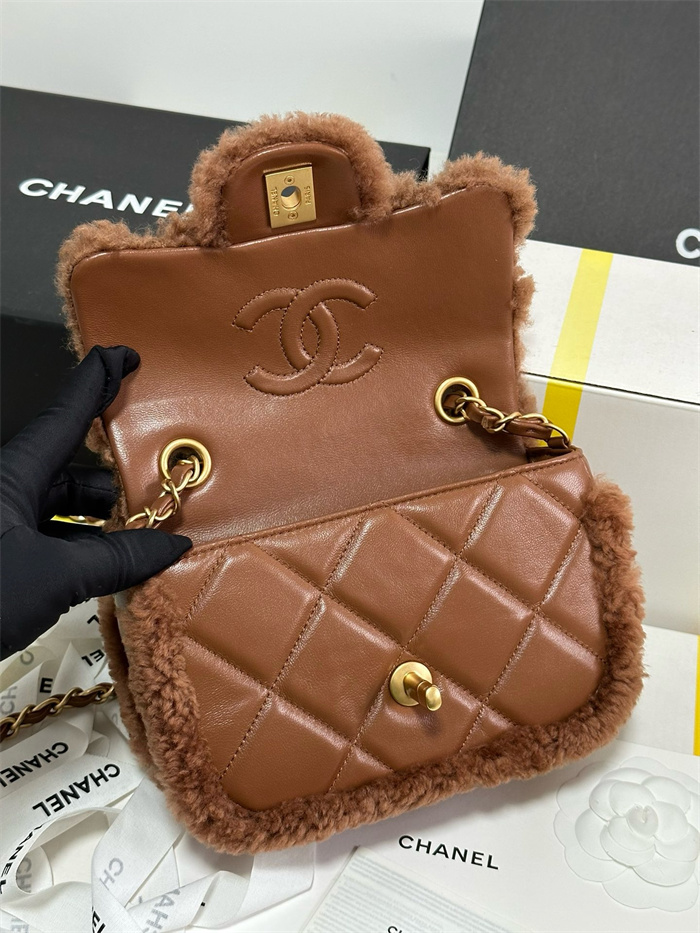 CHANEL 샤넬 시어링 스몰&라지 플랩백 AS5149 2024/신상