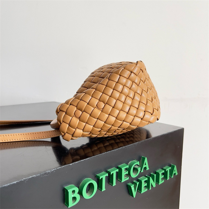 BOTTEGA VENETA 보테가베네타 인트레치아토 핸드백 805739 2024/신상 2color