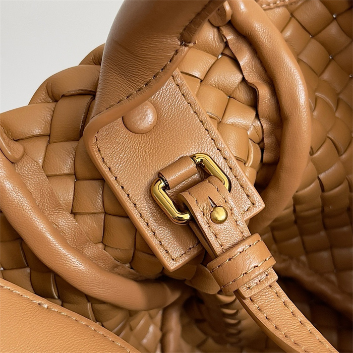 BOTTEGA VENETA 보테가베네타 인트레치아토 핸드백 805739 2024/신상 2color