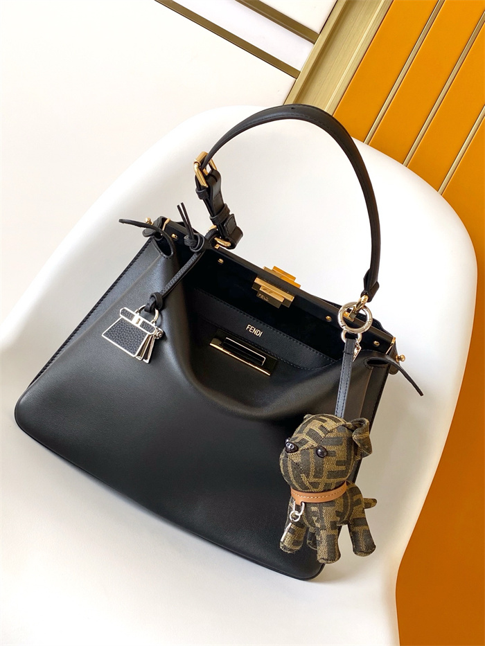 FENDI 펜디 아이코닉 피카푸 소프트 백 F5519 2024/신상 4COLOR