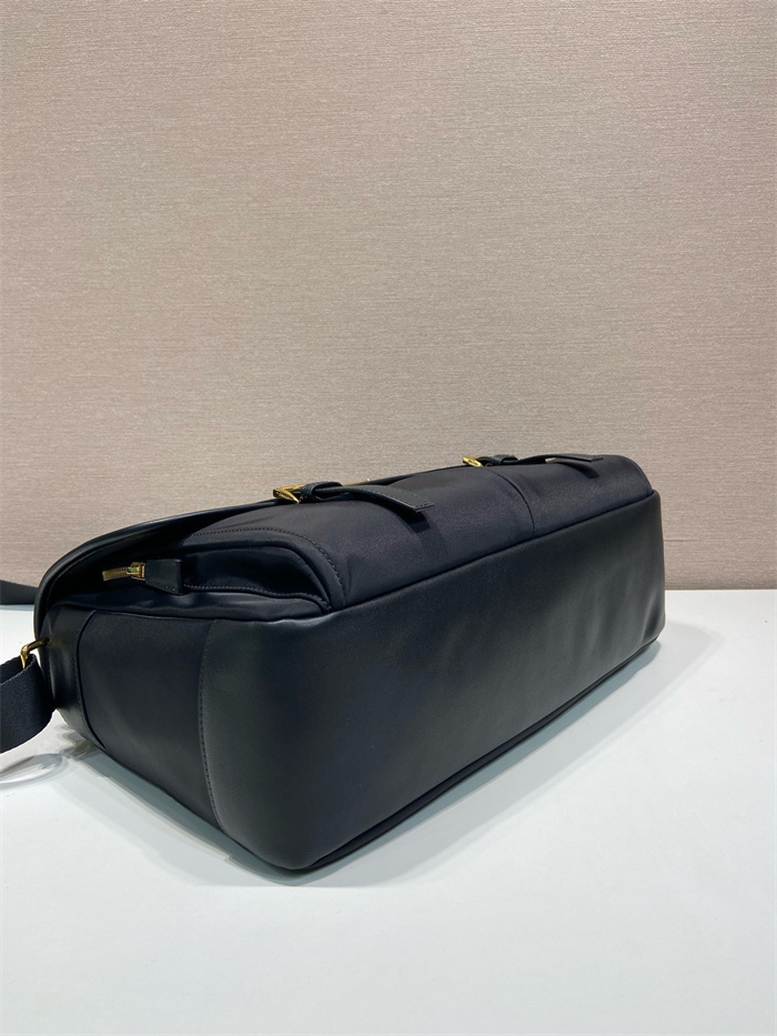 PRADA 프라다 라지 가죽 숄더백 1BD369 2024/신상