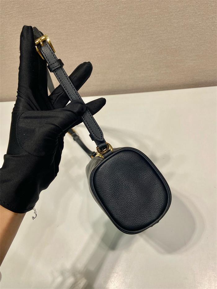 PRADA 프라다 가죽 숄더백 1NE058A 2024/신상