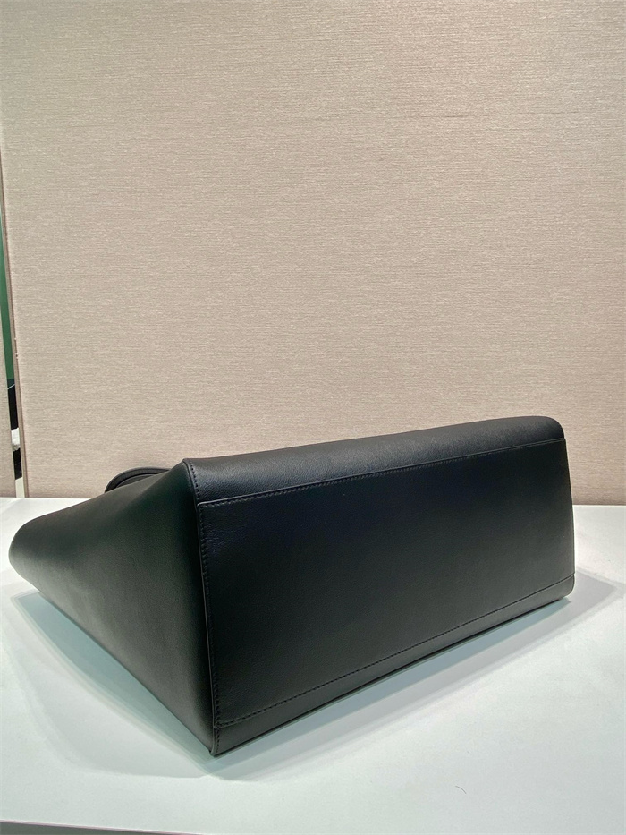 PRADA 프라다 토트백 2VG123 2024/신상