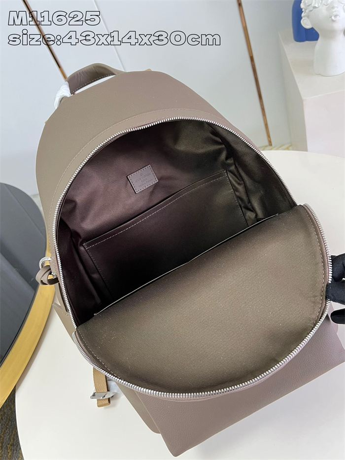 LOUIS VUITTON 루이비통 테이크오프 백팩 M11625 2024/신상