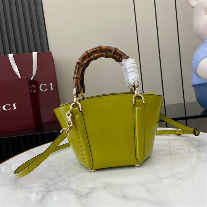GUCCI 구찌 뱀부 탑 핸들 미니 토트백 805832 2024/신상 2color