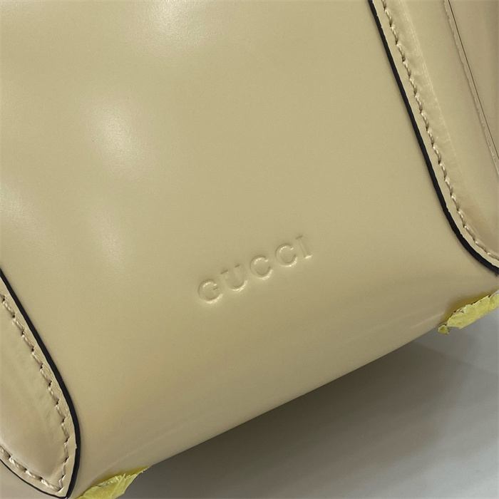 GUCCI 구찌 뱀부 탑 핸들 미니 토트백 805832 2024/신상 2color