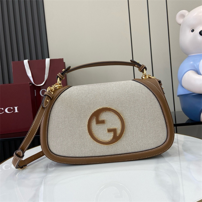 GUCCI 구찌 블론디 미디엄 탑 핸들백 815719 2024/신상 2color