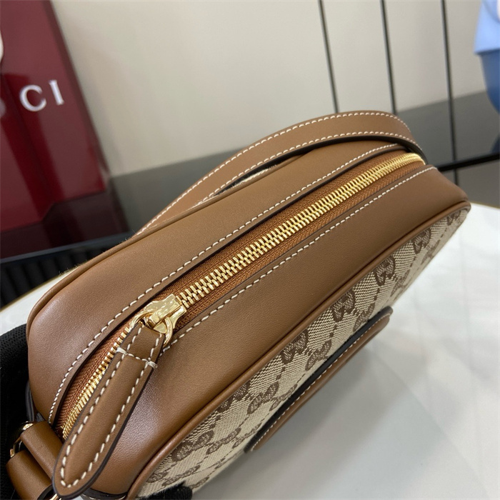 GUCCI 구찌 블론디 미니 숄더백 820429 2024/신상