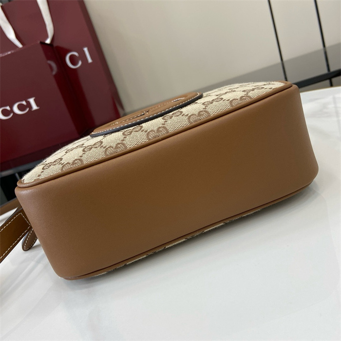 GUCCI 구찌 블론디 미니 숄더백 820429 2024/신상