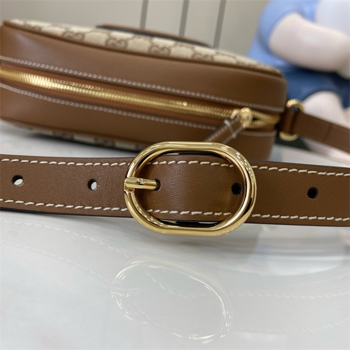 GUCCI 구찌 블론디 미니 숄더백 820429 2024/신상