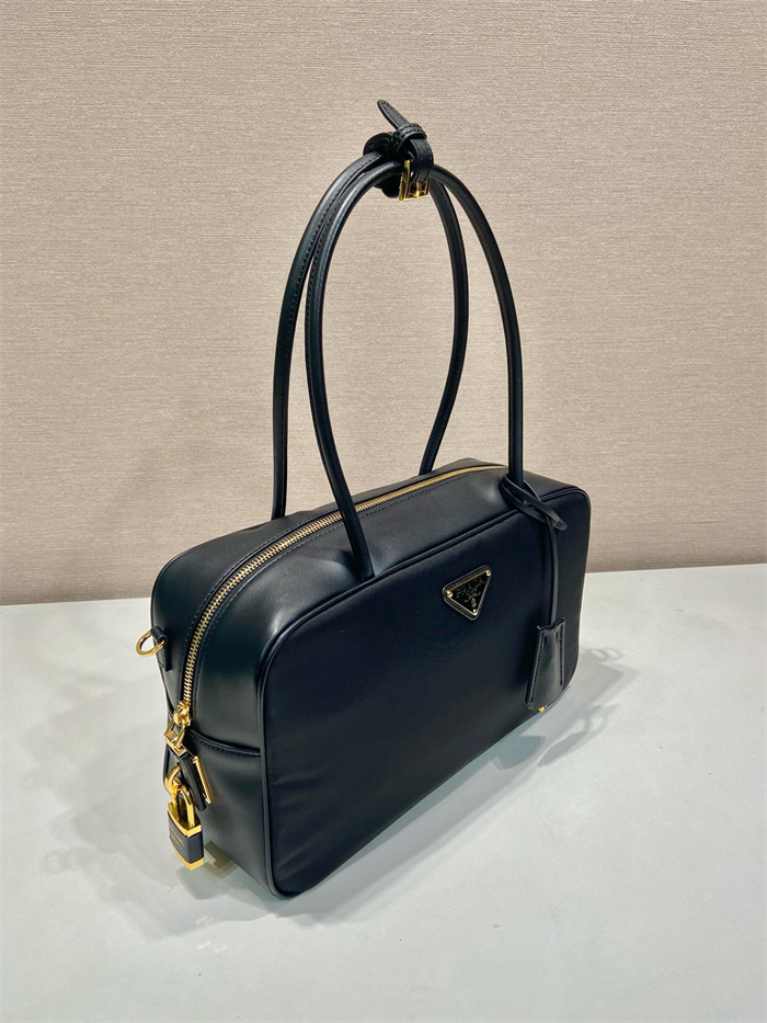 PRADA 프라다 자물쇠 미디엄 리나일론 가죽 탑 핸들백 1BB132