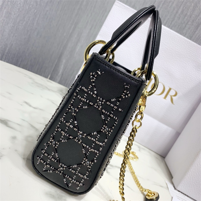 DIOR 디올 미니 레이디백 M1004 2024/신상