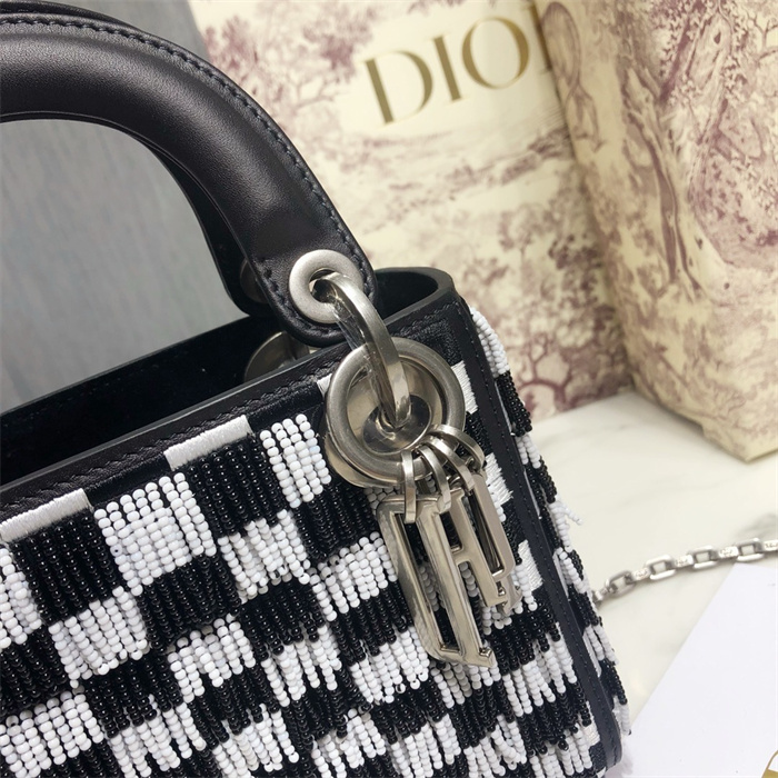 DIOR 디올 미니 레이디백 M1004 2024/신상