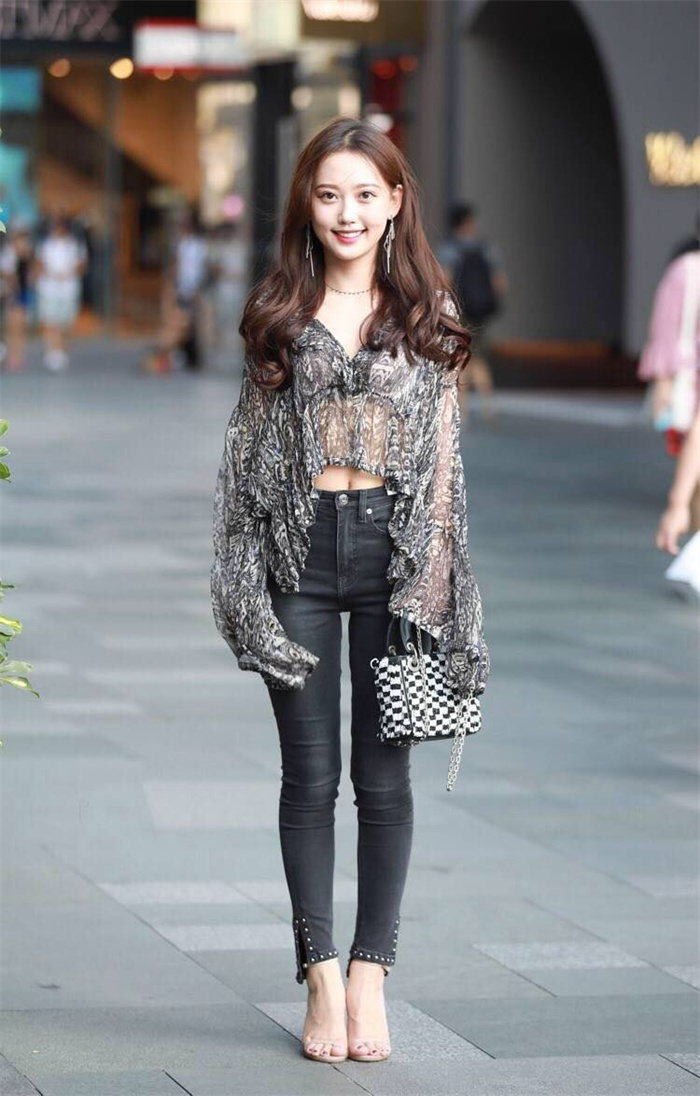 DIOR 디올 미니 레이디백 M1004 2024/신상