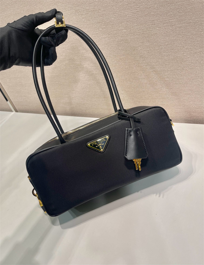 PRADA 프라다 자물쇠 스몰 리나일론 가죽 탑 핸들백 1BB133