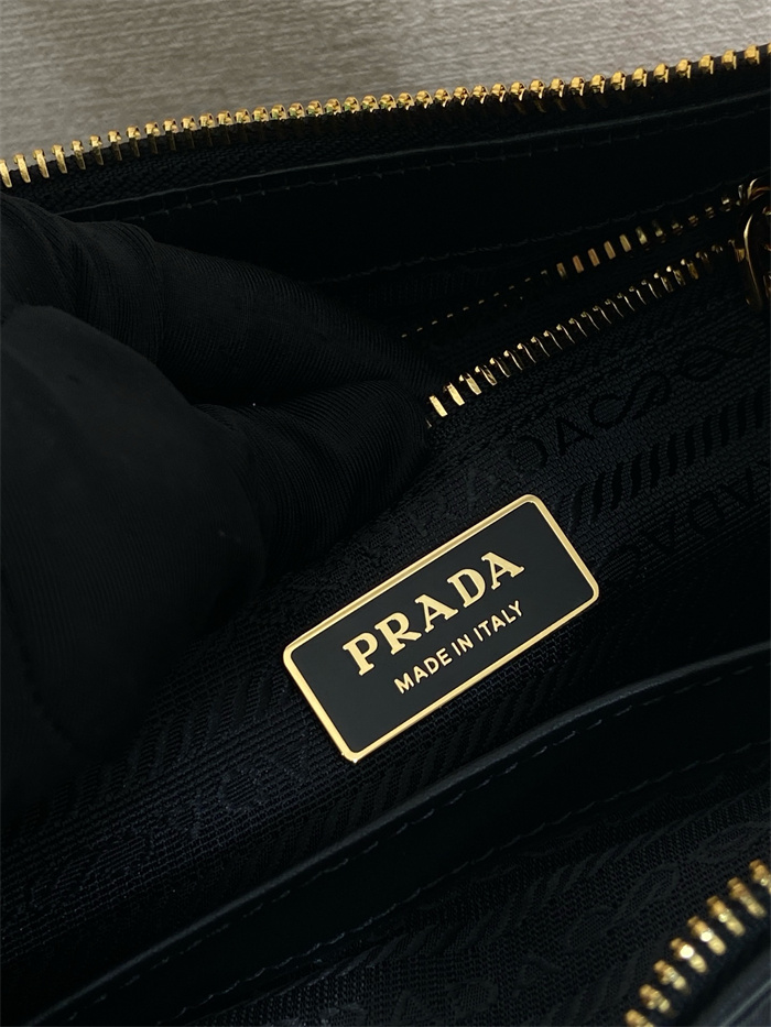 PRADA 프라다 에이미 라지 숄더백 1BC232 2024/신상
