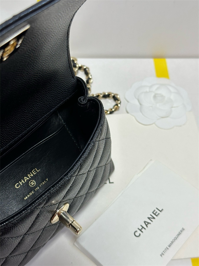  CHANEL 샤넬 코코핸들 미니 체인백 AP4244 2024/신상