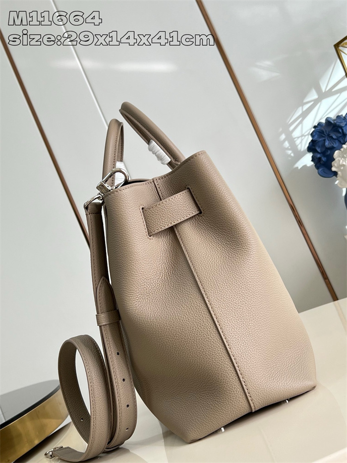 LOUIS VUITTON 루이비통 조르주 토트백 M11644 2024/신상
