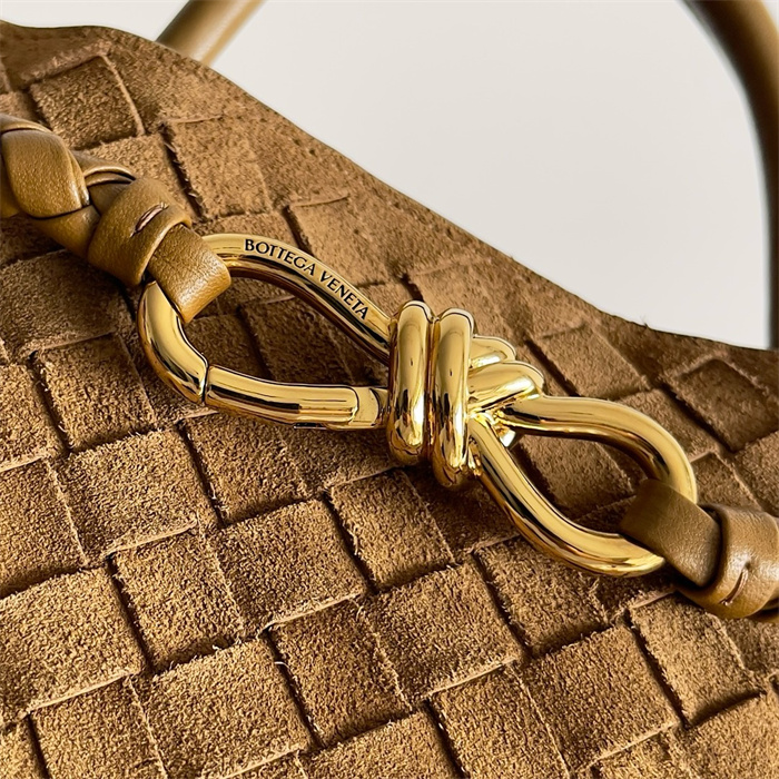 BOTTEGA VENETA 보테가베네타 안디아모 미디엄 토트백 743572 2024/신상 3COLOR