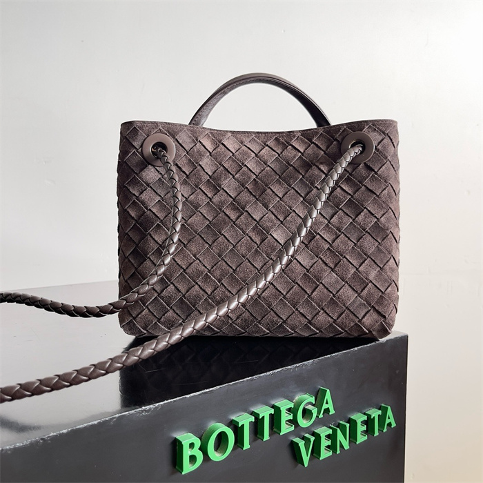 BOTTEGA VENETA 보테가베네타 안디아모 스몰 토트백 743568 2024/신상 4COLOR