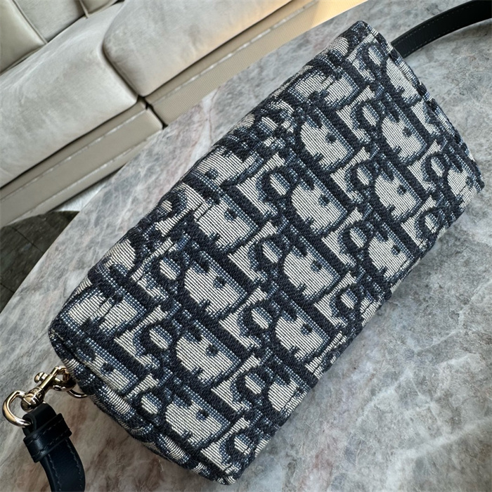 DIOR 디올 트래블 노마드 스몰 파우치 S5553