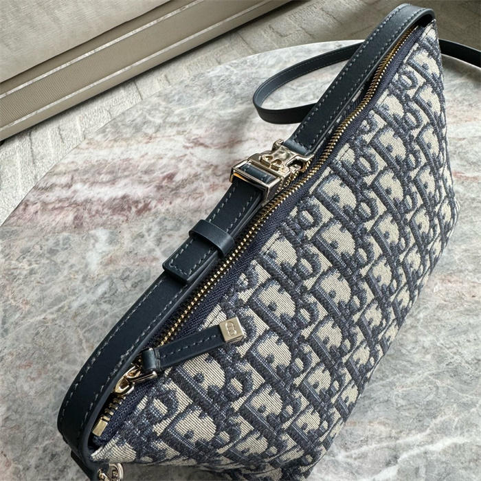 DIOR 디올 트래블 노마드 파우치 미디엄 S5554