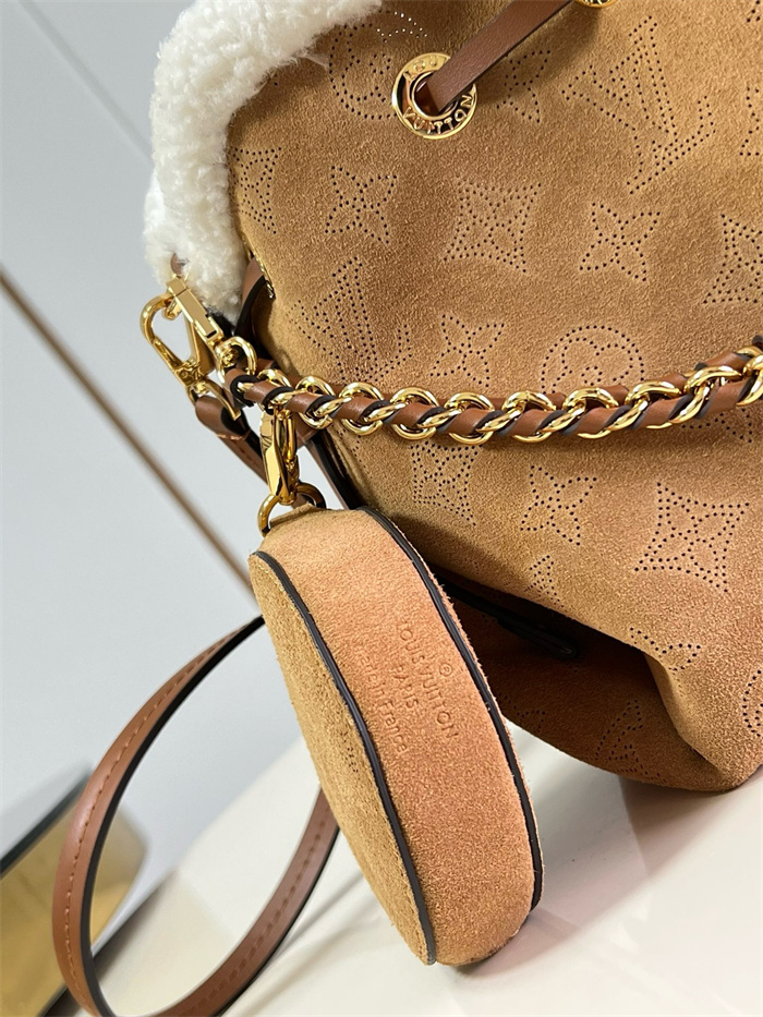 LOUIS VUITTON 루이비통 벨라 버킷백 M57068 2024/신상