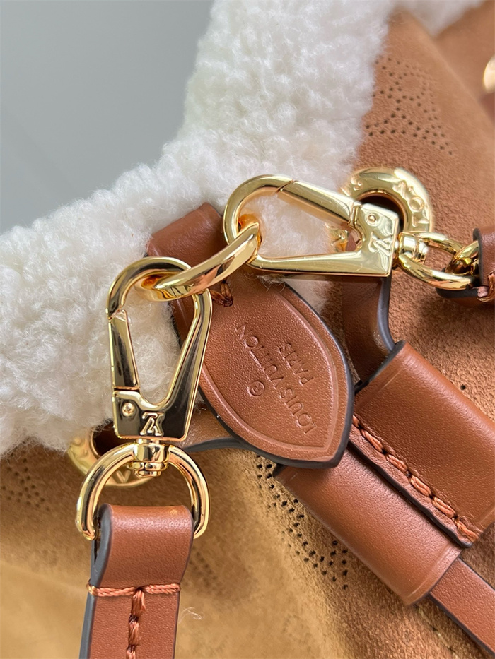 LOUIS VUITTON 루이비통 벨라 버킷백 M57068 2024/신상